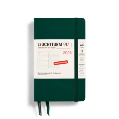 Abbildung von LEUCHTTURM1917 370502 Wochenkalender &amp; Notizbuch 2025, Pocket A6 Hardcover 12 Monats Planer, 80 g, liniert Forest Green