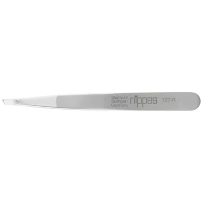 Abbildung von nippes Solingen Pinzette mit schräger Spitze Edelstahl Rostfrei 9,5 cm Mattsilber Augenbrauen Zupfen Spitz Zur präzisen Haarentfernung Made in Germany