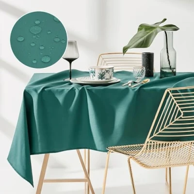 Abbildung von ROOM99 Aura Tischdecke 140 x 200 cm Tischtuch Tafeldecke Fleckschutz Abwaschbar Wasserabweisend Schmutzabweisend Polyester Rechteckig Bankett Dekoration Ganzjährig Flaschengrün