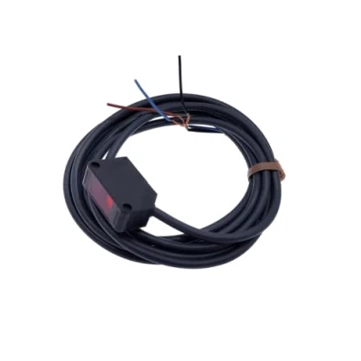 Abbildung von Reflektions Lichttaster Lichtsensor Optischer Sensor 12 bis 24V 20cm PNP 100mA NC NO E3Z 82D Lichtschranke
