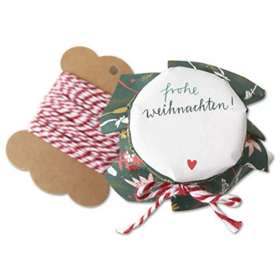 Abbildung von 25 MINI Marmeladendeckchen Frohe Weihnachten, Gläserdeckchen grün für Marmelade, Einmachgläser &amp; Weihnachtsgeschenke, kleine Gläser, Recyclingpapier Abreißblock + 10 m Garn Justiergummi