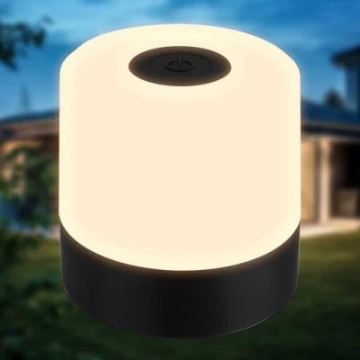 Abbildung von B.K.Licht Mini LED Tischlampe kabellos IP44 mit Touch, dimmbar in Stufen, Akku, USB C Kabel, Nachttischlampe, Dekolampe, Lampe, Akku Tischleuchte, Outdoor Kinderzimmer, 7x7 cm, Schwarz