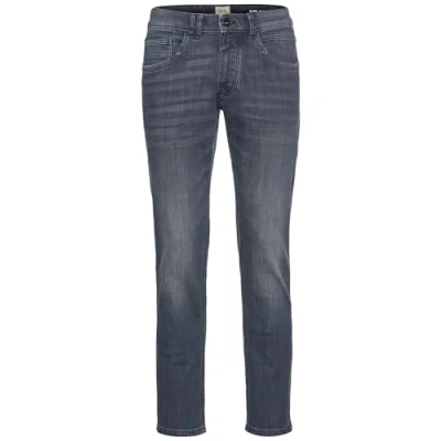 Abbildung von camel active Slim fit Jeans, mit Leder Badge