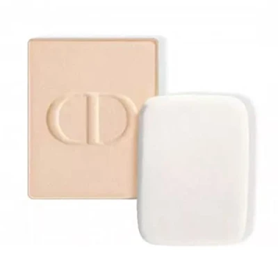 Abbildung von Dior Forever Natural Velvet Foundation Nachfüllung 1N Neutral 10 g