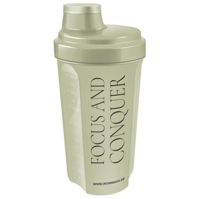 Abbildung von IronMaxx Eiweiß Shaker 700ml Olive Focus and Conquer Auslaufsicher, Spülmaschinengeeignet, BPA &amp; DEHP frei Proteinshaker mit Drehverschluss, Sieb Mess Skala