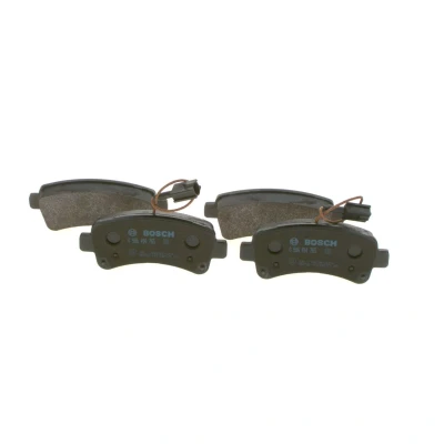Abbildung von BOSCH 0 986 494 765 Bremsbelagsatz Low Metallic mit integriertem Verschleißwarnkontakt FIAT: Ducato III Platform / Chassis, Van