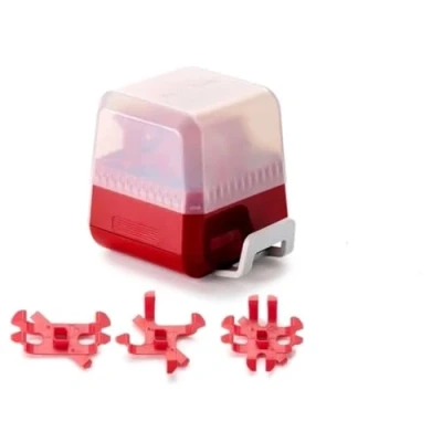 Abbildung von Betty Bossi Wonderbox hält Flexible Ausstechformen zum Backen von leckeren Täschchen, Windrädern, Teigschiffchen bereit Ihr universeller Küchenhelfer für schmackhaftes Apéro Gebäck.