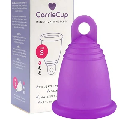 Abbildung von CarrieCup Menstruationstasse klein, Made in Germany inkl. Beutel BPA frei, Alternative zu Tampons und Binden, silikonfrei, Menstrual Cup Lila