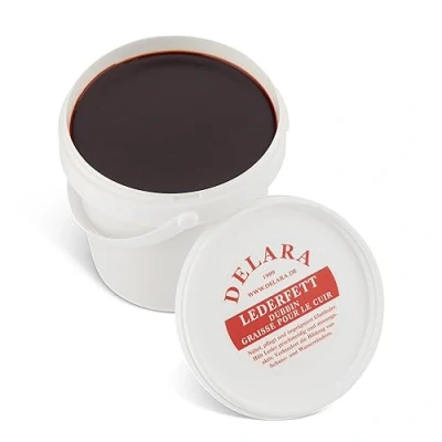 Abbildung von DELARA Hochwertiges Lederfett, nährt, imprägniert und pflegt Schuhe, Taschen, Reitsättel Möbel aus Leder, Eimer mit 500 ml, Farbe: Braun Made in Germany