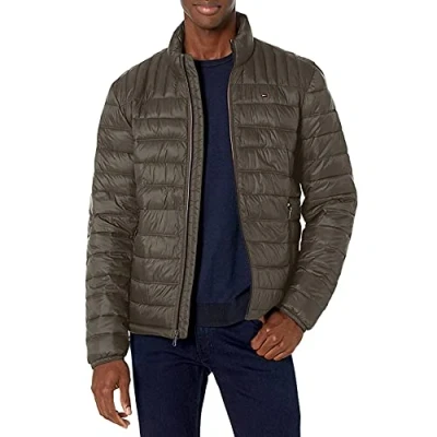 Abbildung von Tommy Hilfiger Herren Ultra Loft Leichte verstaubare Pufferjacke (Standard und groß groß), olivgrün, X Large Hoch