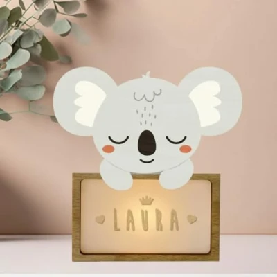 Abbildung von WONDEE Personalisierte Geschenke Baby, Nachtlicht baby Koala, zur Geburt, Taufgeschenke für Mädchen und Jungen Nachttischlampe kinder, geschenk personalisiert