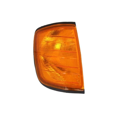 Abbildung von TYC 18 3289 05 2 Blinker orange vorne rechts mit Lampenträger MERCEDES BENZ: W124 Saloon, Convertible, Coupe kfzteile, mister auto, atp
