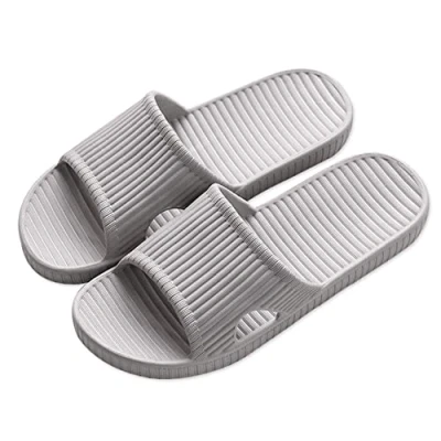 Abbildung von APIKA Frauen Und Männer Anti Rutsch Hausschuhe Innengebrauch Im Freien Bad Sandale Soft Foam Sole Pool Schuhe Haus Heim Rutsche(Grau,42/43 EU)