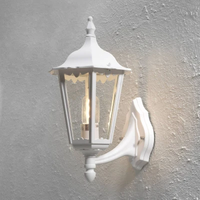 Abbildung von Konstsmide Firenze 7213 250 Wandleuchte B: 23,5cm T: 30cm H: 48cm / 1x100W IP43 lackiertes Aluminium matt weiß