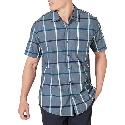 Abbildung von Amazon Essentials Herren Kurzärmeliges Hemd aus Popeline, Normale Passform, Jeans Großes Karo, M
