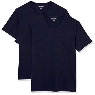Abbildung von Amazon Essentials Herren Kurzärmelige T Shirts mit V Ausschnitt, 2er Pack, Marineblau, M