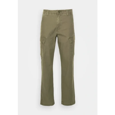 Abbildung von Levi&#039;s Herren XX Tapered Cargo Hose, Olive Night S Twll, 32W / 32L
