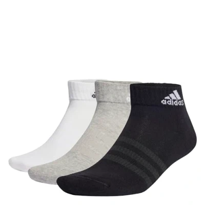 Abbildung von adidas Unisex Kinder Cushioned Sportswear Ankle Socks 6 Pairs, Medium Grey Heather/White/Black, 7 Years