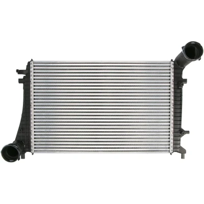 Abbildung von VALEO 818675 Ladeluftkühler ohne AGR Ventil VOLKSWAGEN: Golf 5, Plus / Crossgolf, Caddy 3, AUDI: A3 Hatchback, Sportback