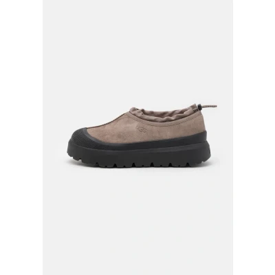 Abbildung von UGG Tasman Weather Hybrid Sneaker low, Herren, Größe: 44, Smoke plume/black Schuhe