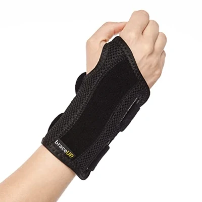Abbildung von BraceUP Handgelenkbandage Handgelenk Bandagen, Handgelenkbandage, Handgelenkstütze, Karpaltunnelsyndrom und Tendinitis Schmerzlinderung (Rechte Hand, S/M)