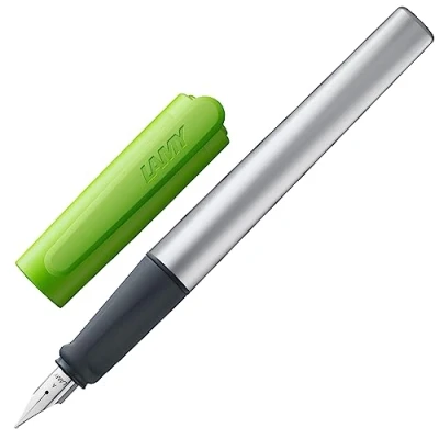 Abbildung von Lamy nexx lime Füller Füllhalter mit rutschfestem Griff &amp; polierter Stahlfeder in Strichbreite A dreieckiges Gehäuse aus Aluminium inkl. Tintenpatrone T 10 blau Rechtshänder