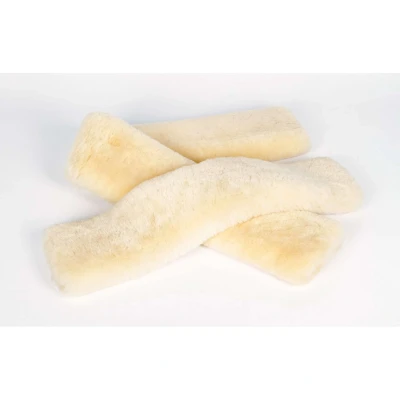 Abbildung von Harry&#039;s Horse Sattelgurtschoner VS Lammfell Naturel 100cm
