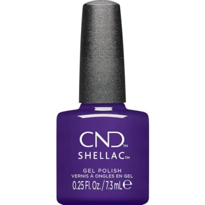 Abbildung von CND Shellac UV Nagellack Battle Royal Nr.484 lila Original Gellack Nageldesign Queen Tessential collection
