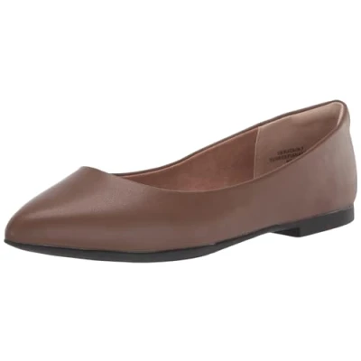Abbildung von Amazon Essentials Damen Ballerinas mit spitzem Zehenbereich, Schokoladenbraun, 42 EU