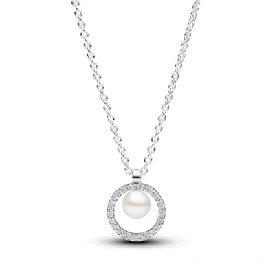 Abbildung von PANDORA Timeless Behandelte Süßwasserzuchtperle &amp; Pavé Collier Halskette aus Sterling Silber mit Zirkonia Steinen, Größe 45cm, 393165C01 45