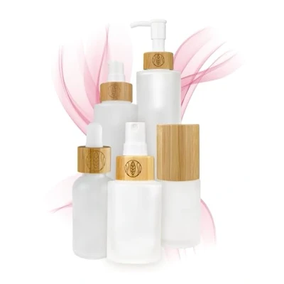 Abbildung von Wachsmann Hochwertige Glasflaschen Mit Bambusdeckel aus Milchglas 30 ml 5 Stück Für nachhaltige DIY Naturkosmetik Geschenkverpackung Pumpzerstäuber Kleine Leere Sprühflasche