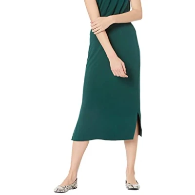 Abbildung von Amazon Essentials Damen Midirock aus Strick zum Hieinschlüpfen (erhältlich in Übergröße), Dunkelgrün, XXL