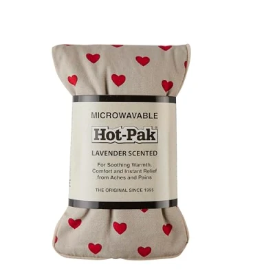 Abbildung von Warmies Hot Pak Love Hearts, mikrowellengeeignetes, beschwertes Kopfkissen mit französischem Lavendelduft. Heißes oder kaltes Weizenkissen für kühle Entspannung und warme Linderung