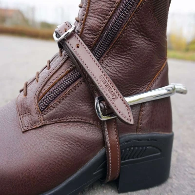 Abbildung von Kavalkade Sporenriemen Leder Braun 40,5cm Agradi.deVerkauft von Agradi