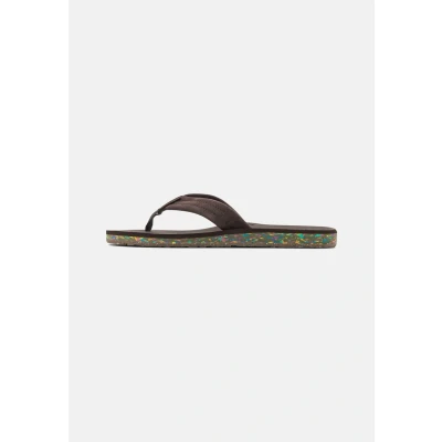 Abbildung von Quiksilver Carver Recycled Pantolette flach, Herren, Größe: 40, Brown Veloursleder