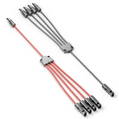 Abbildung von deleyCON Solar Y Kabel 4/1 Adapter 4mm² Stecker PV4 / T IP68 1500V (M/FFFF, F/MMMM) Für Solaranlage, Solarpanel, PV Anlage, Photovoltaik, (60cm)