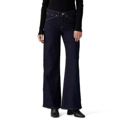 Abbildung von Levi&#039;s 318 Shaping Wide Leg Darkest Sky