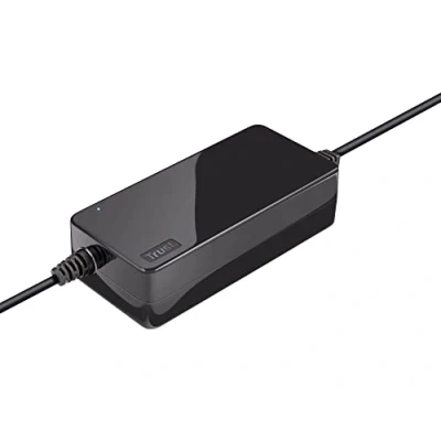 Abbildung von Trust 22141 Universelles Laptop Ladegerät, 70W schwarz
