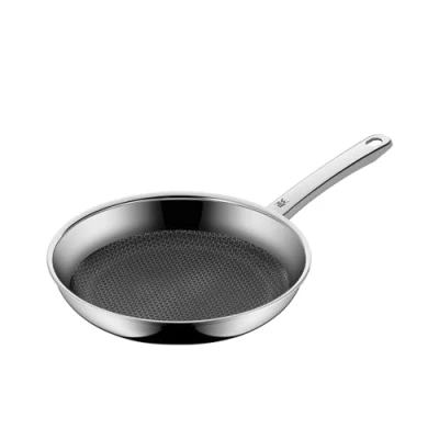Abbildung von WMF Profi Resist Bratpfanne Induktion 24 cm, Mehrschichtmaterial beschichtet, Wabenstruktur, Edelstahlgriff, backofenfest