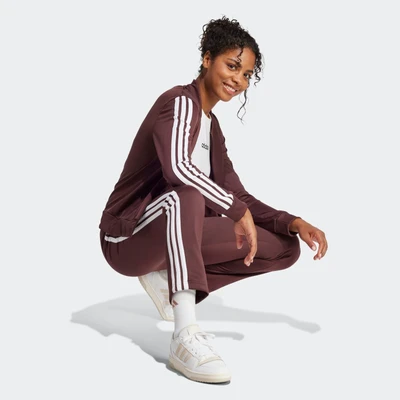 Abbildung von adidas Sportswear Trainingsanzug »W ESS 3S TS«, (2 tlg.)