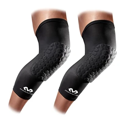 Abbildung von McDavid 6446R Kompressionsmanschette für das Knie Hexpad Unisex Erwachsene Knieschoner Manschette Verhindert Stoßverletzungen Sehr elastisch Basketball Kniehülse