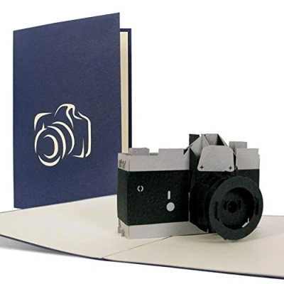 Abbildung von Diese Klappkarten Geburtstagskarte mit Kamera, ideal als Einladung oder Glueckwunschkarte, Happy Birthday Karte T14