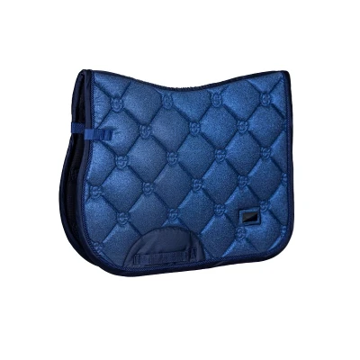Abbildung von Equestrian Stockholm SS&#039;23 Blue Meadow Glimmer jump saddlepad