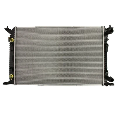 Abbildung von NISSENS 60321 Kühler, Motorkühlung Aluminium 720 469 26 Kühlrippen gelötet AUDI: A4 B8 Avant, Q5, A6 C7 Avant