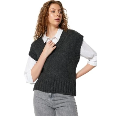 Abbildung von Trendyol Women&#039;s Damen Gerade Ärmel Regulär Pullover Sweater, Anthracite, L