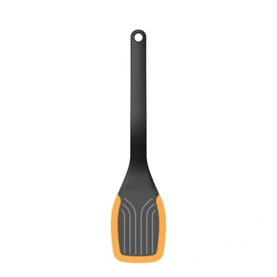 Abbildung von Fiskars Pfannenwender, Länge: 29 cm, Kunststoff/Silikon, Functional Form, Schwarz/Orange, 1027300