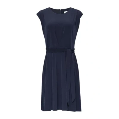 Abbildung von s.Oliver Damen 2150299 Kleid kurz, 5959 Blau, 40