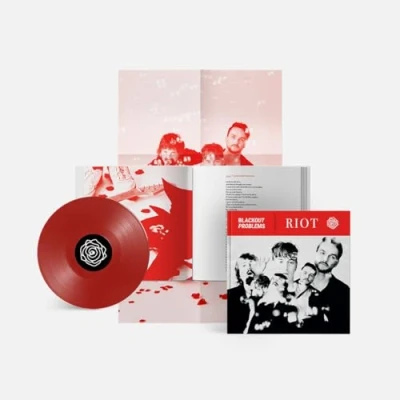 Abbildung von Riot Deluxe Vinyl im Hardcoverbuch [Vinyl LP]