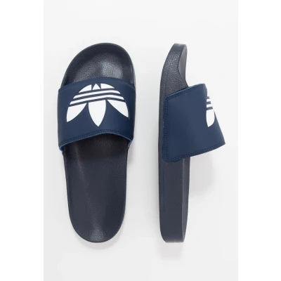 Abbildung von adidas Originals Adilette LITE Pantolette flach, Größe: 42, Conavy/ftwwht/conavy Schuhe