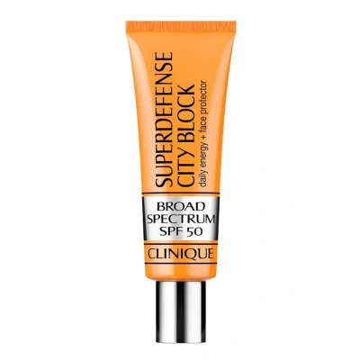 Abbildung von Clinique Superdefense City Block Zonbescherming SPF 50